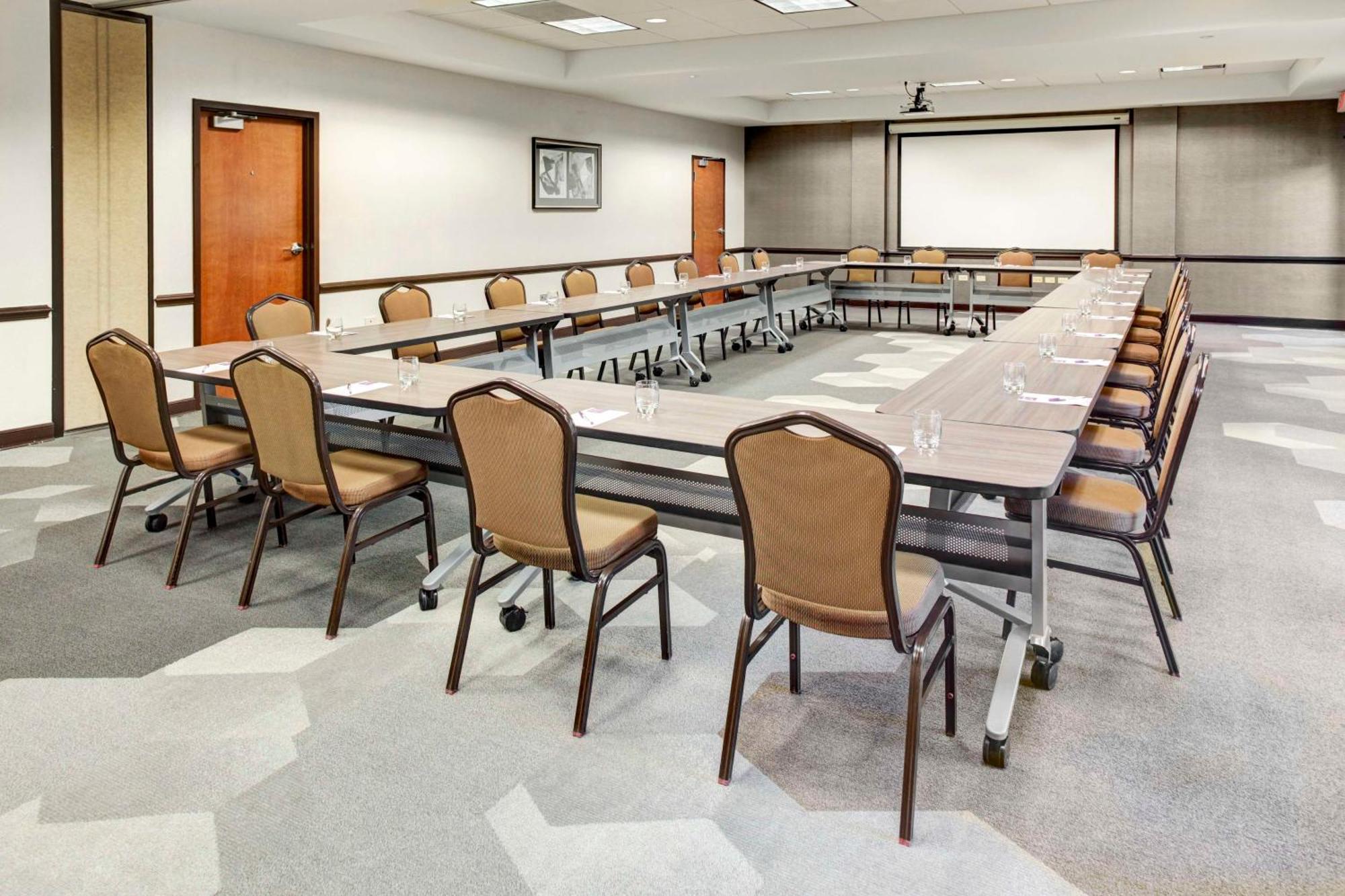 Hyatt Place Cincinnati Airport Флоренция Экстерьер фото