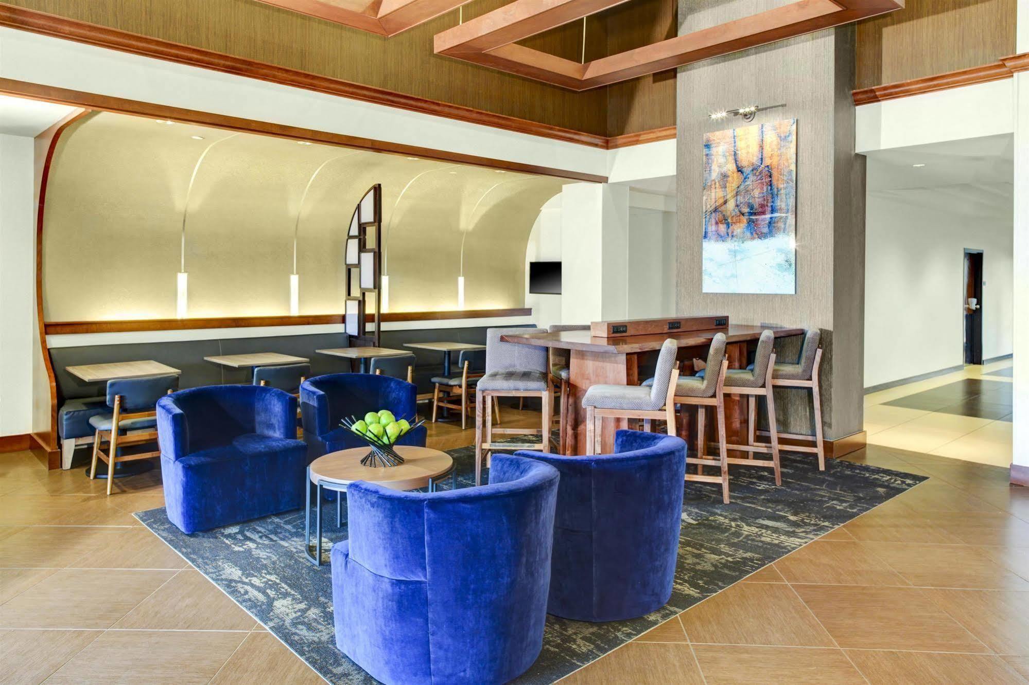 Hyatt Place Cincinnati Airport Флоренция Экстерьер фото